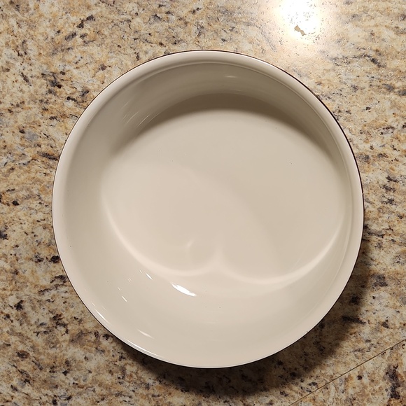 Villeroy and Boch Design Naif 9" Round Vegetable Bowl - Picture 5 of 7